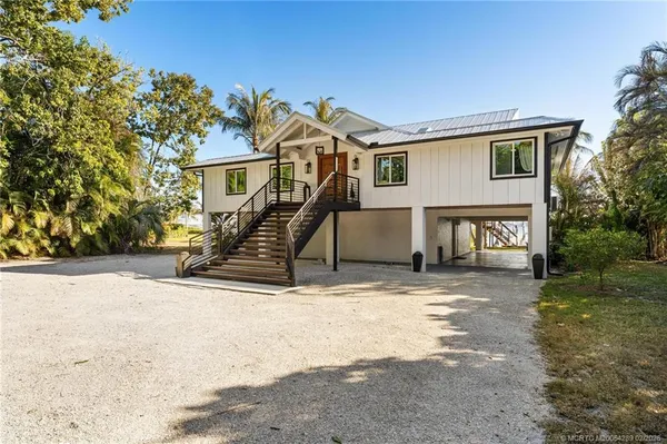 $3,150,000 | 90 Northwest Alice Street, Jensen Beach, FL 34957