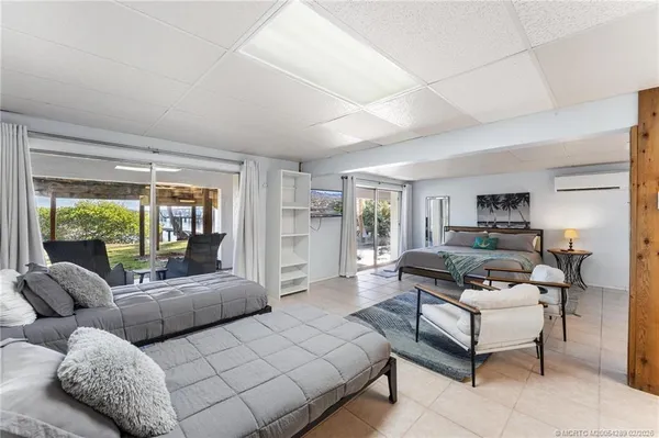 $3,150,000 | 90 Northwest Alice Street, Jensen Beach, FL 34957
