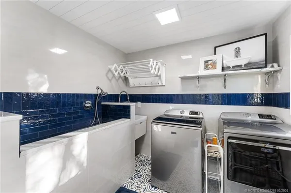$3,150,000 | 90 Northwest Alice Street, Jensen Beach, FL 34957