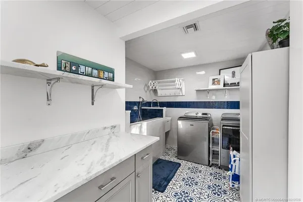 $3,150,000 | 90 Northwest Alice Street, Jensen Beach, FL 34957