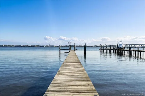 $3,150,000 | 90 Northwest Alice Street, Jensen Beach, FL 34957