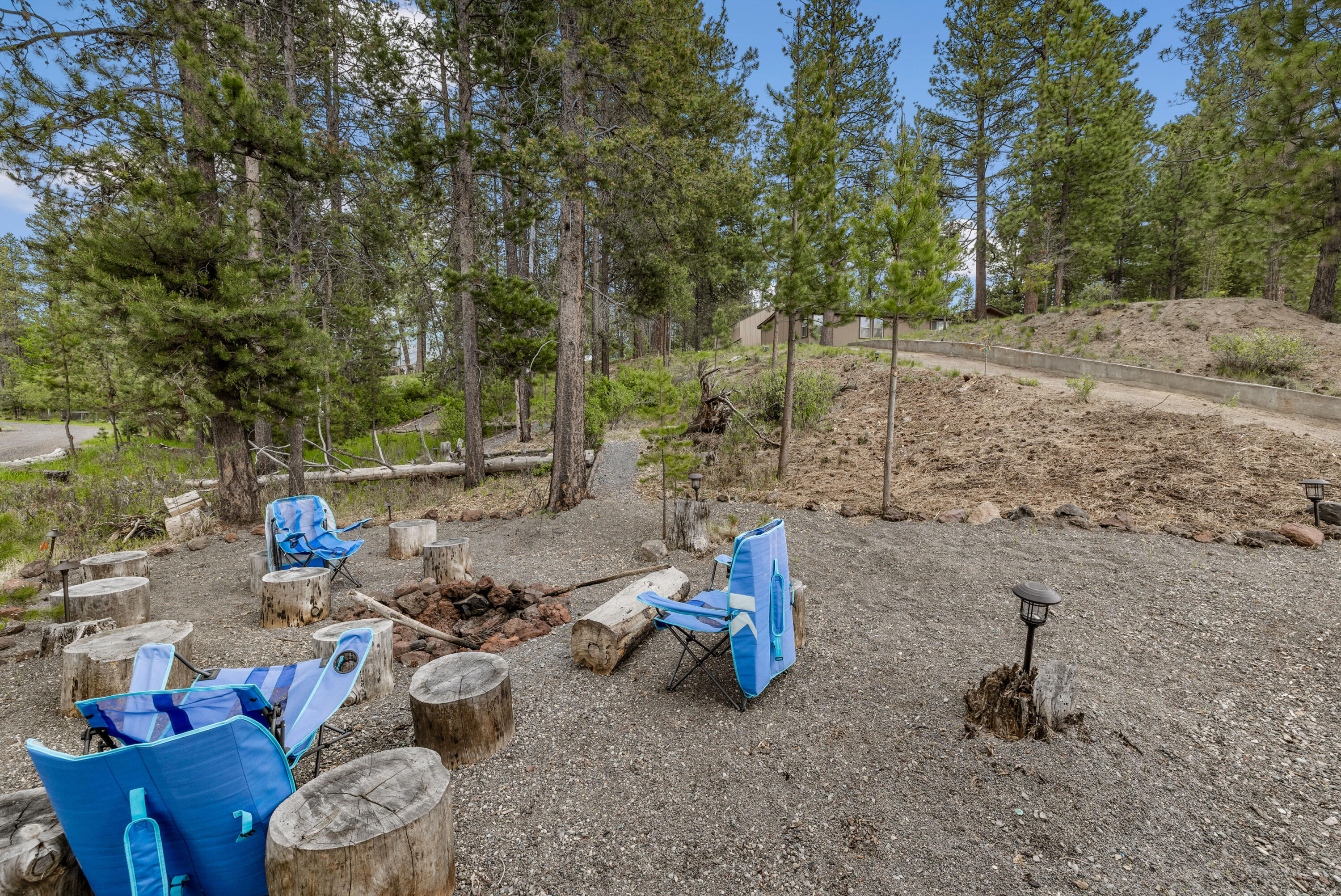 56053 Snow Goose Road Bend, OR 97707 - Photo 12 of 27 sg10
