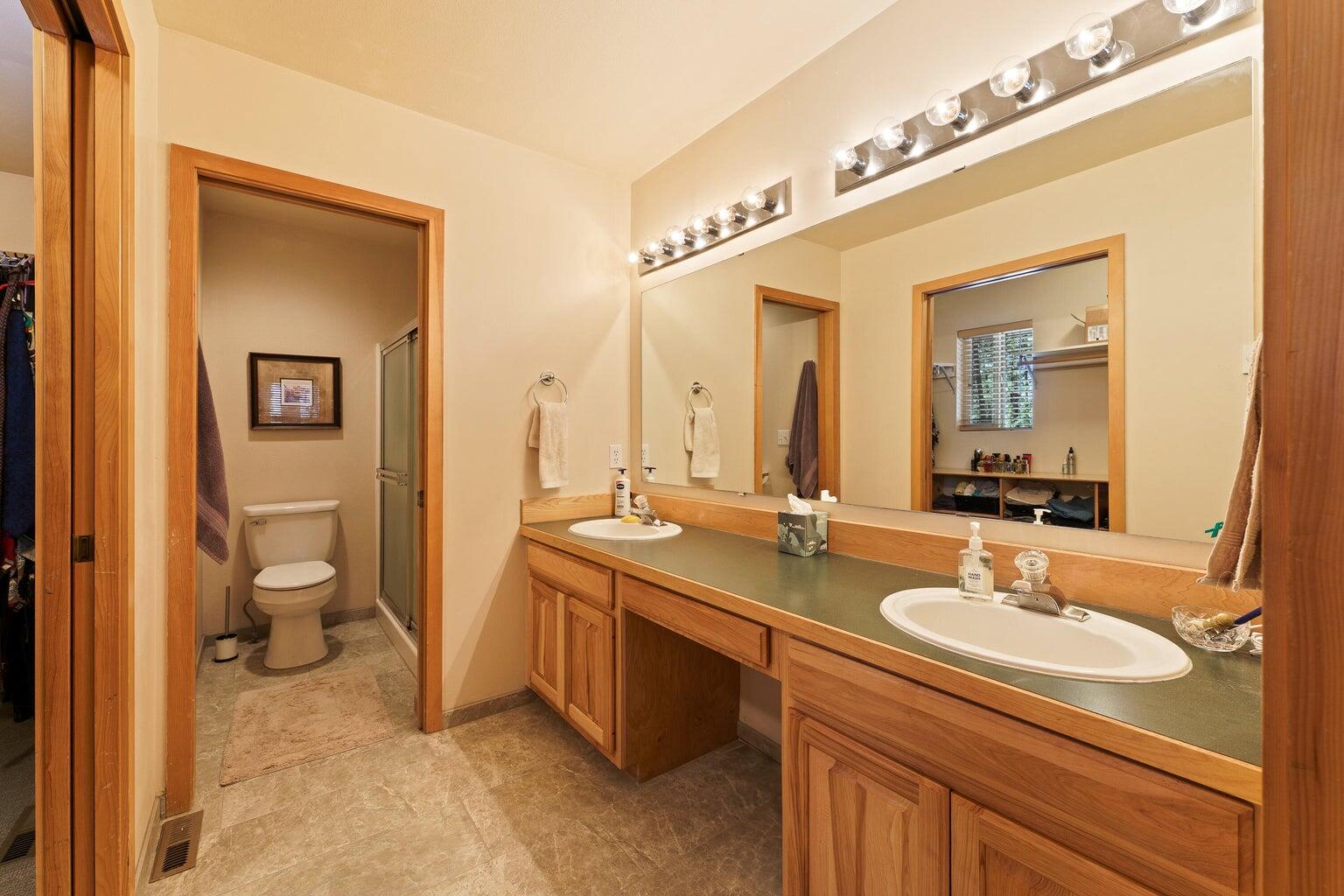 17149 Norwalk Road Bend, OR 97707 - Photo 16 of 32