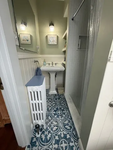 $2,600 | 569 Spring Street, Unit 1N, Newport, RI 02840