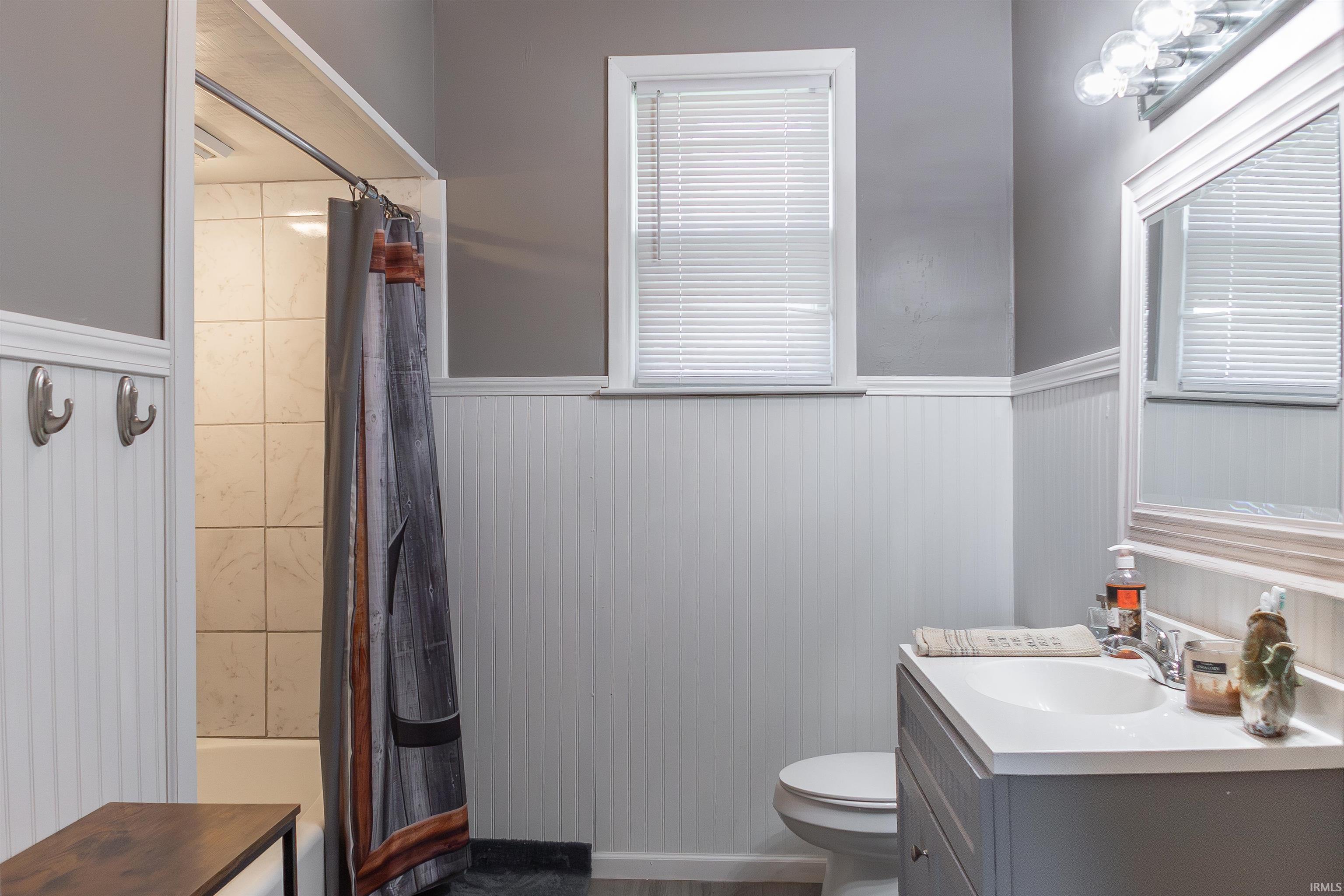 2019 13th Street Bedford, IN 47421 - Photo 13 of 36