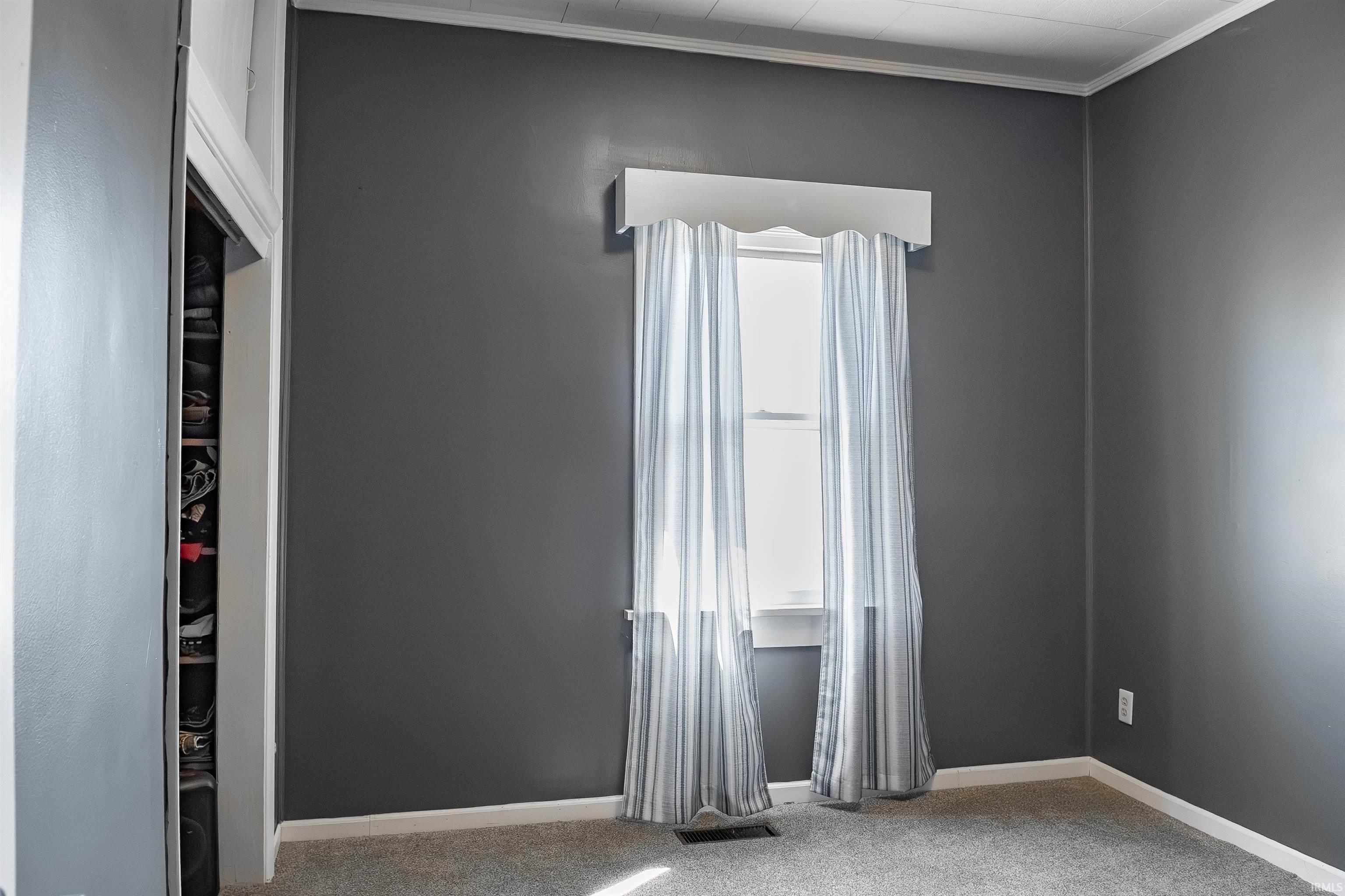 2019 13th Street Bedford, IN 47421 - Photo 20 of 36