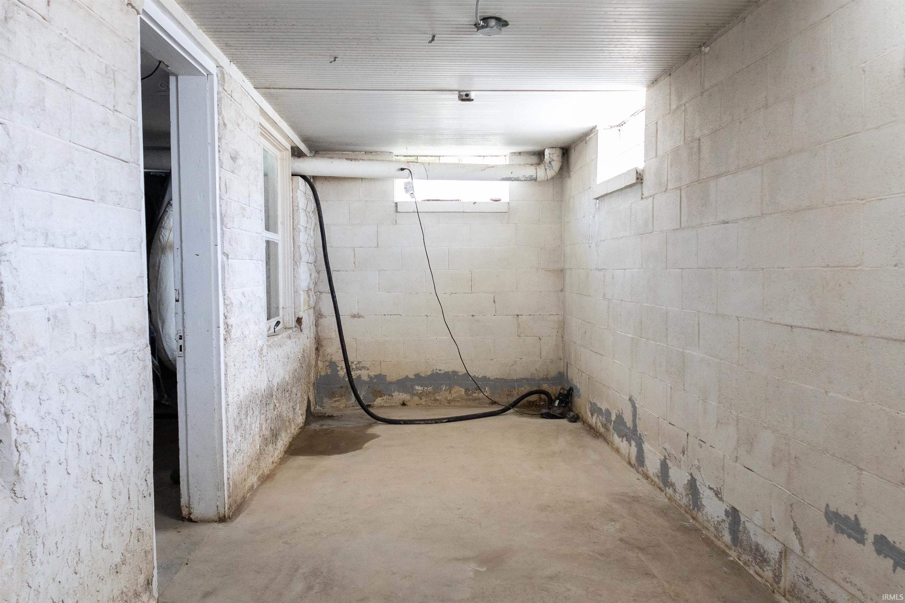 2019 13th Street Bedford, IN 47421 - Photo 30 of 36