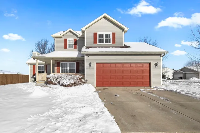 $499,900 | 805 Violet Lane, Oregon, WI 53575