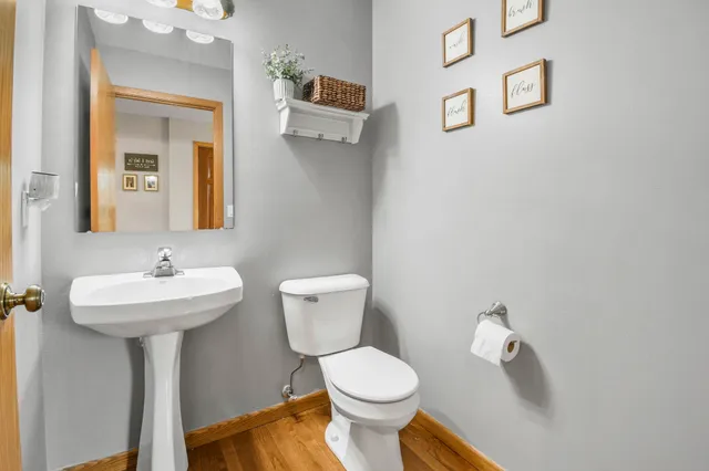 $499,900 | 805 Violet Lane, Oregon, WI 53575