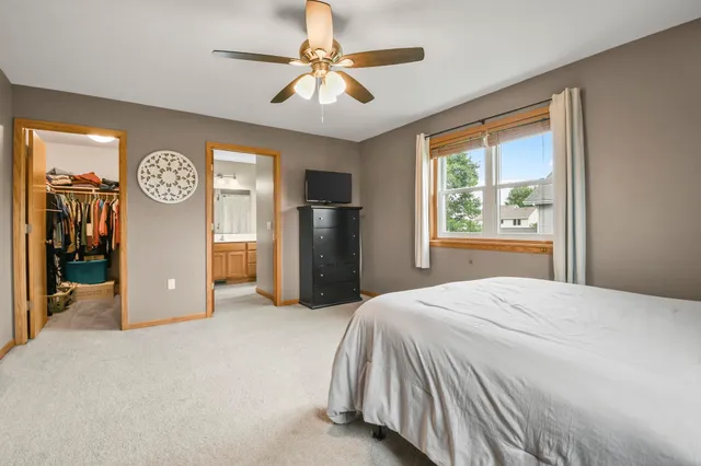 $499,900 | 805 Violet Lane, Oregon, WI 53575