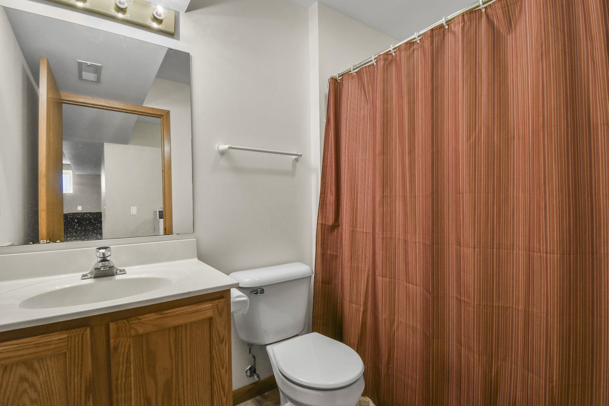 805 Violet Lane Oregon, WI 53575 - Photo 31 of 47