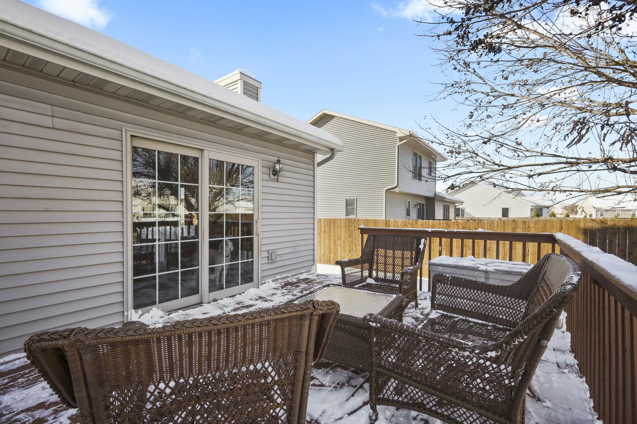 805 Violet Lane Oregon, WI 53575 - Photo 33 of 47