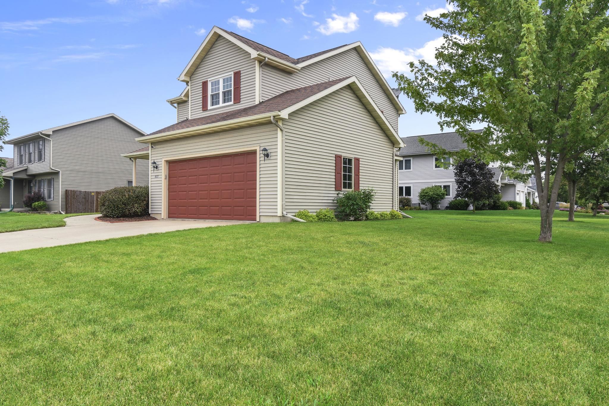 805 Violet Lane Oregon, WI 53575 - Photo 41 of 47