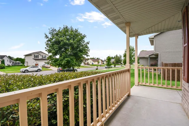 $499,900 | 805 Violet Lane, Oregon, WI 53575