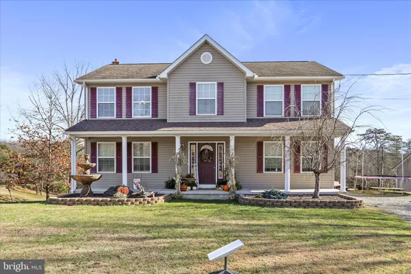 $475,000 | 27 Towhee Hollow, Springfield, WV 26763