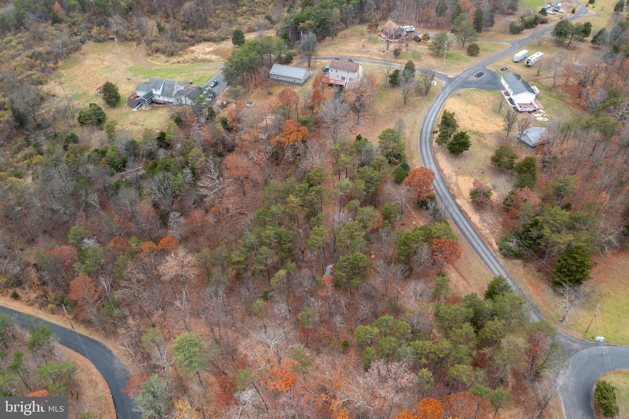 27 Towhee Hollow Springfield, WV 26763 - Photo 41 of 44
