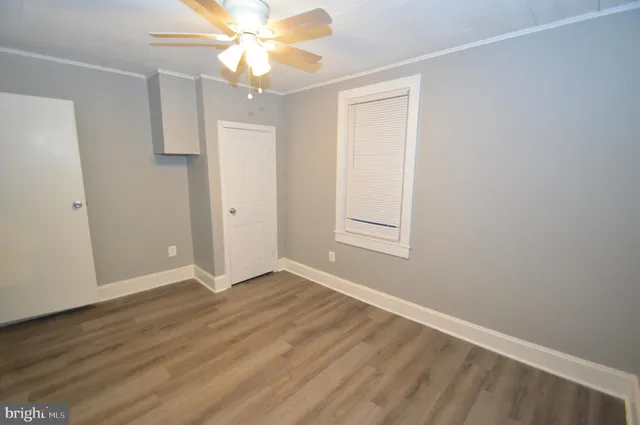 $1,400 | 374 Farnsworth Avenue, Bordentown, NJ 08505