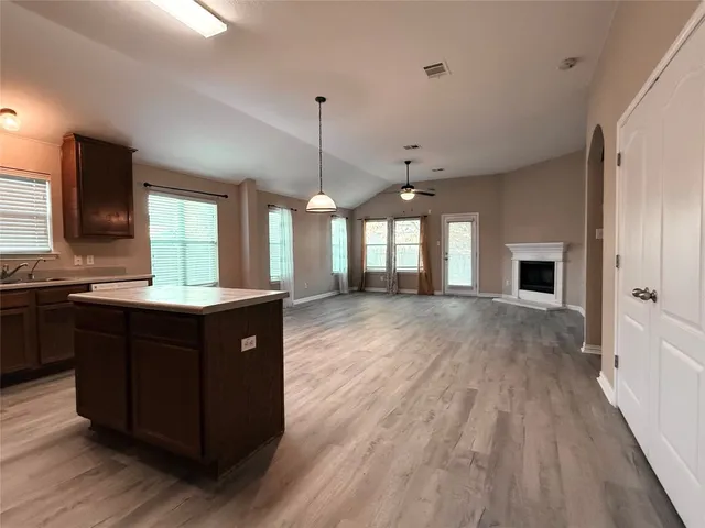 $1,995 | 1548 Tonia Loop, Round Rock, TX 78665