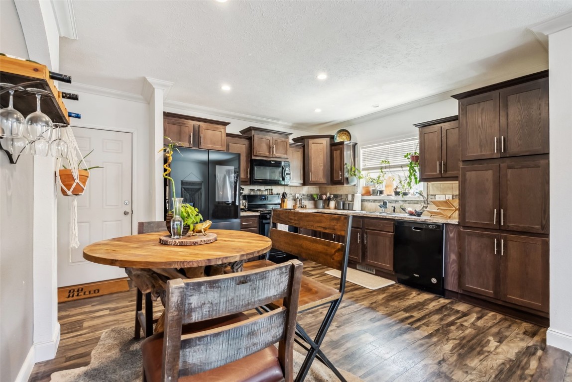 847 Airport Road, Unit 6 Breckenridge, CO 80424 - Photo 4 of 22 Gallery Image 4