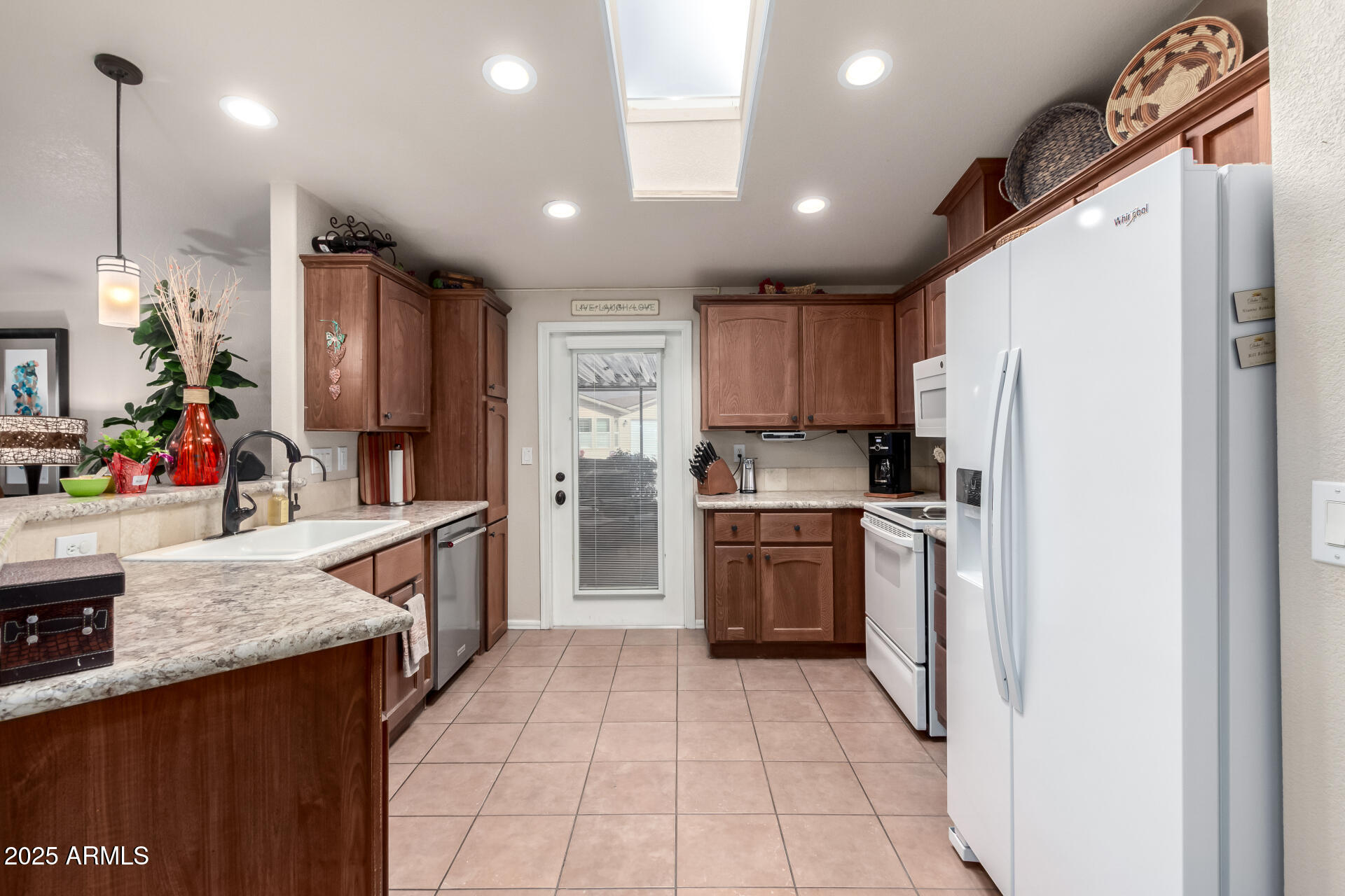 3301 South Goldfield Road, Unit 4094 Apache Junction, AZ 85119 - Photo 13 of 37 13 - Goldfield 3301 #4094