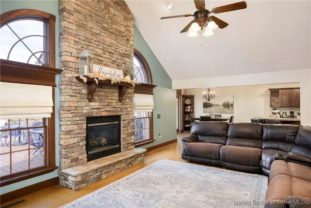 $489,900 | 6701 Principle Lane, Charlestown, IN 47111