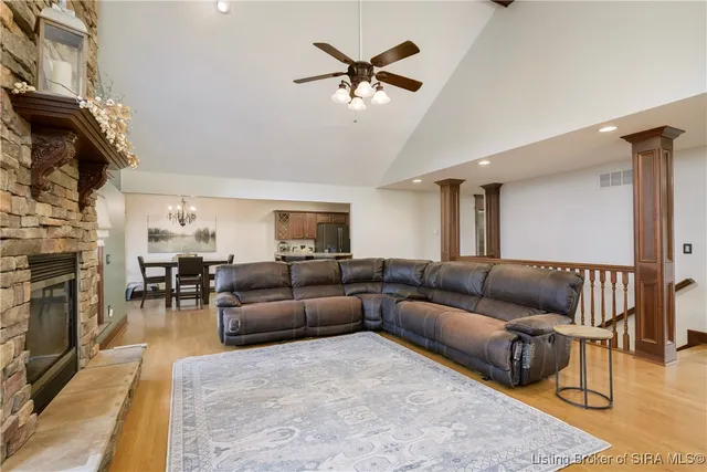 $489,900 | 6701 Principle Lane, Charlestown, IN 47111