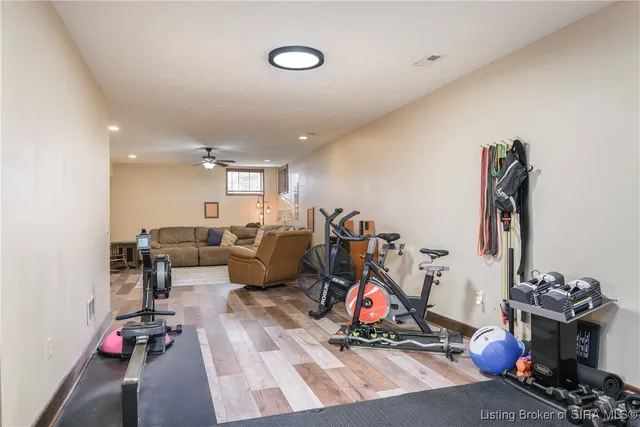 $489,900 | 6701 Principle Lane, Charlestown, IN 47111