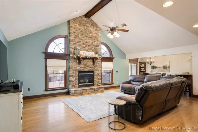 $489,900 | 6701 Principle Lane, Charlestown, IN 47111