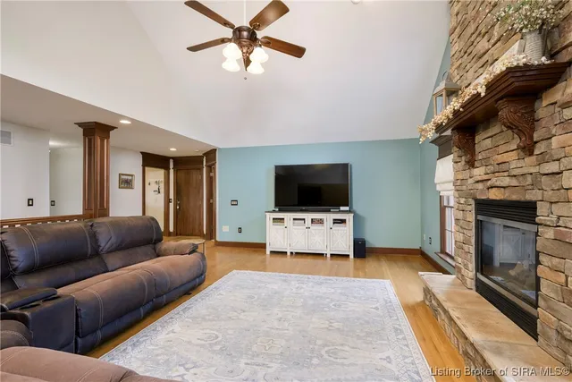 $489,900 | 6701 Principle Lane, Charlestown, IN 47111