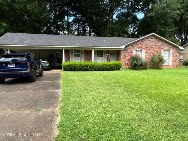 $174,900 | 212 Heard Street, Senatobia, MS 38668