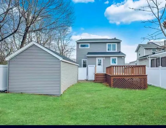 $898,000 | 498 Farmers Avenue, Bellmore, NY 11710