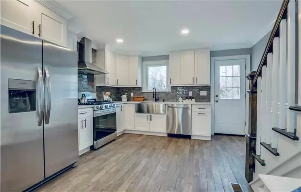 $898,000 | 498 Farmers Avenue, Bellmore, NY 11710
