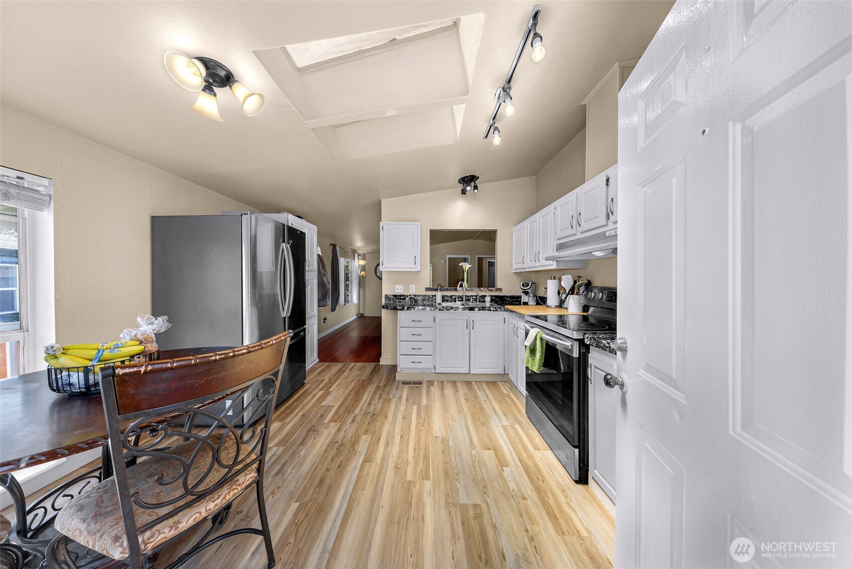700 North Reed Street, Unit 64 Sedro-Woolley, WA 98284 - Photo 4 of 36