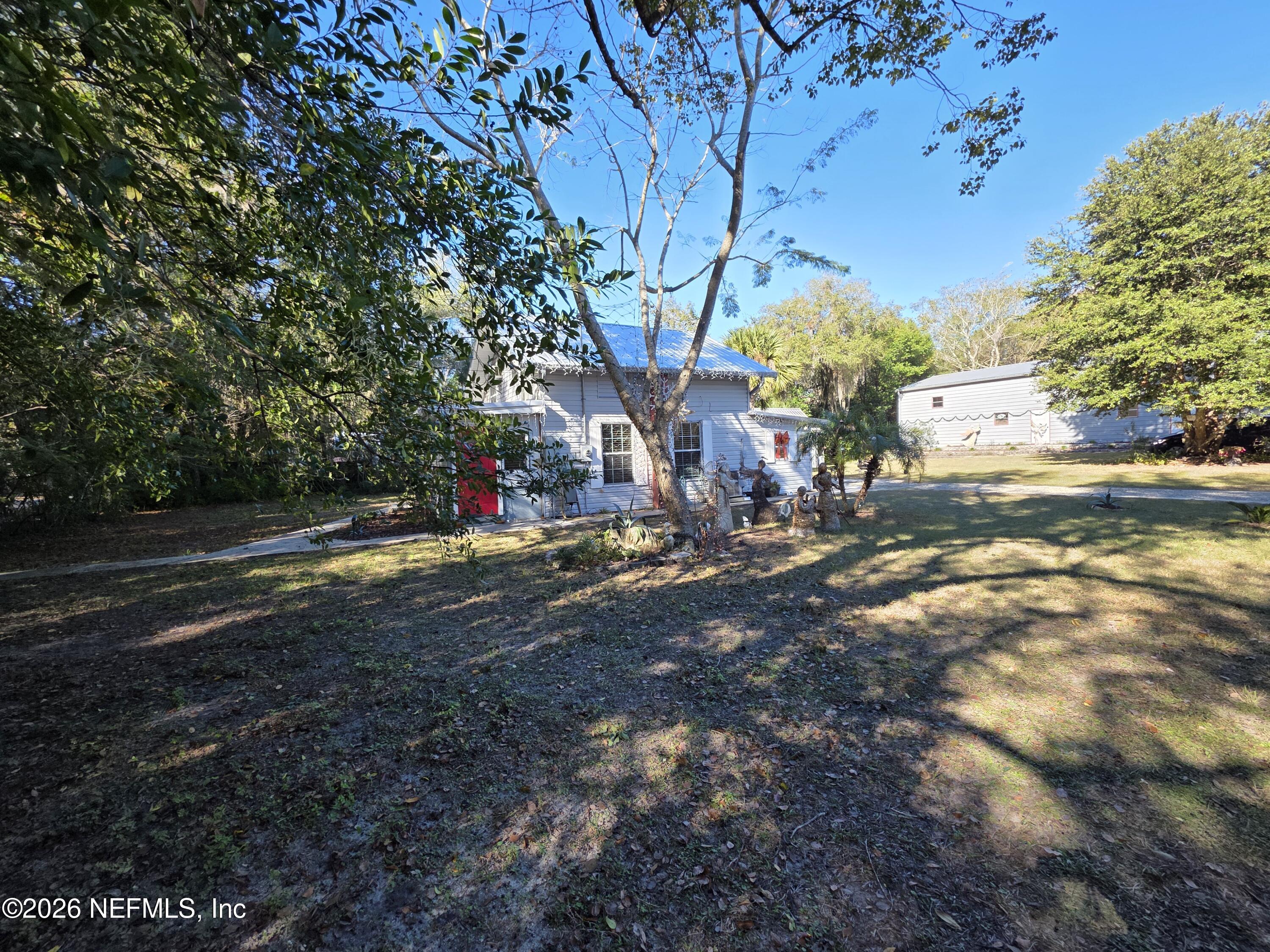 508 Edgewood Avenue Crescent City, FL 32112 - Photo 64 of 71 a view of backyard of the house