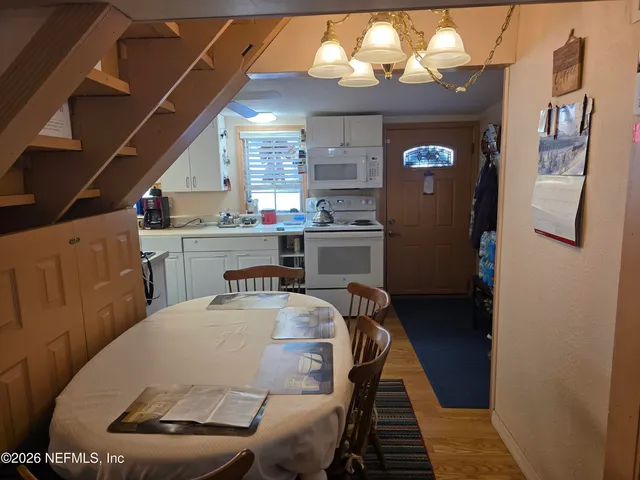 $259,900 | 508 Edgewood Avenue, Crescent City, FL 32112