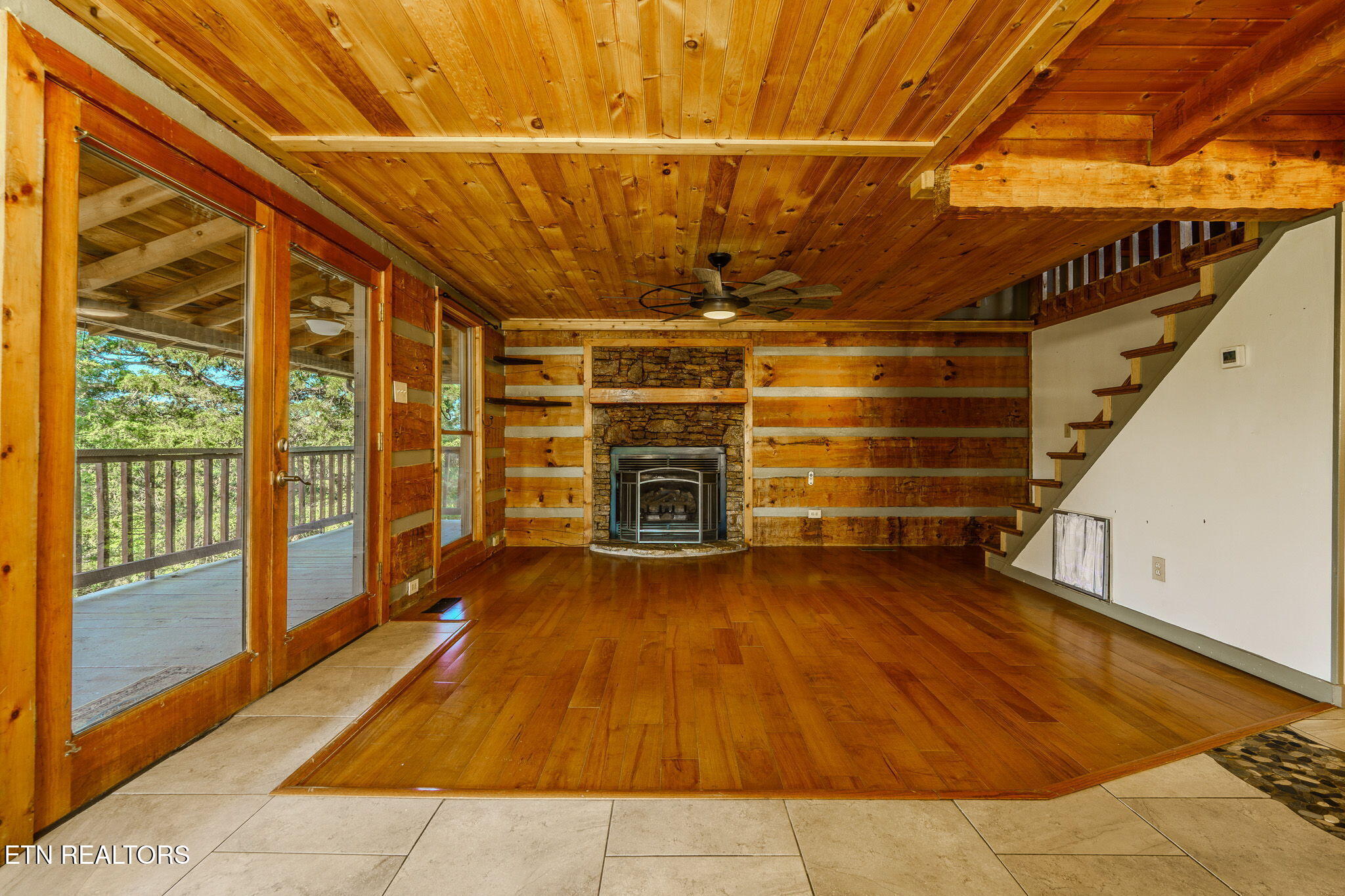 1582 Romary Road Dandridge, TN 37725 - Photo 6 of 46 6