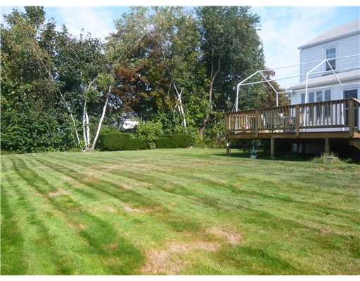 324 Aqueduct Road Cranston, RI 02910 - Photo 12 of 12 Exterior Back.