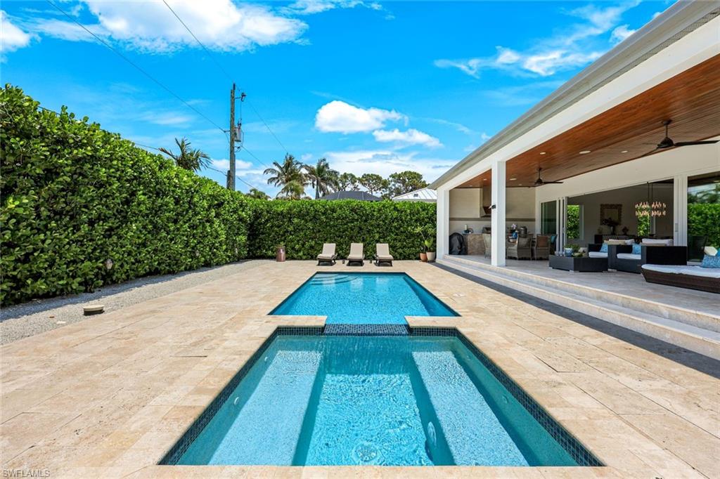 1167 22nd Avenue North Naples, FL 34103 - Photo 2 of 35