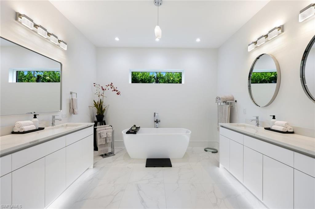 1167 22nd Avenue North Naples, FL 34103 - Photo 22 of 35