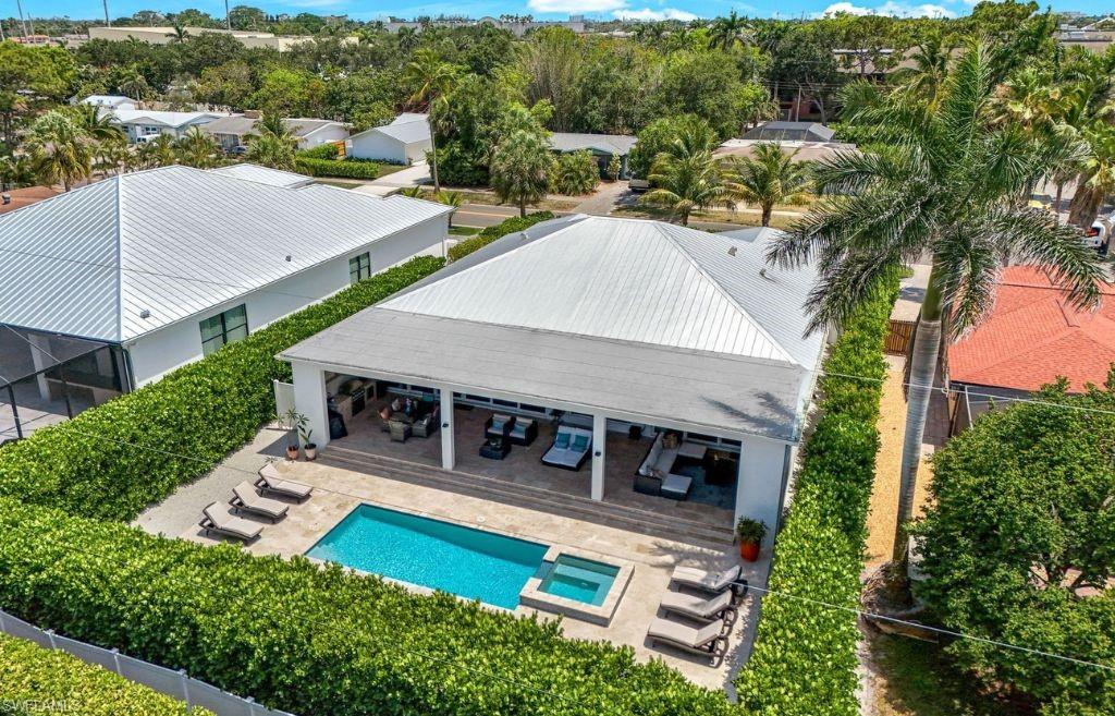 1167 22nd Avenue North Naples, FL 34103 - Photo 33 of 35