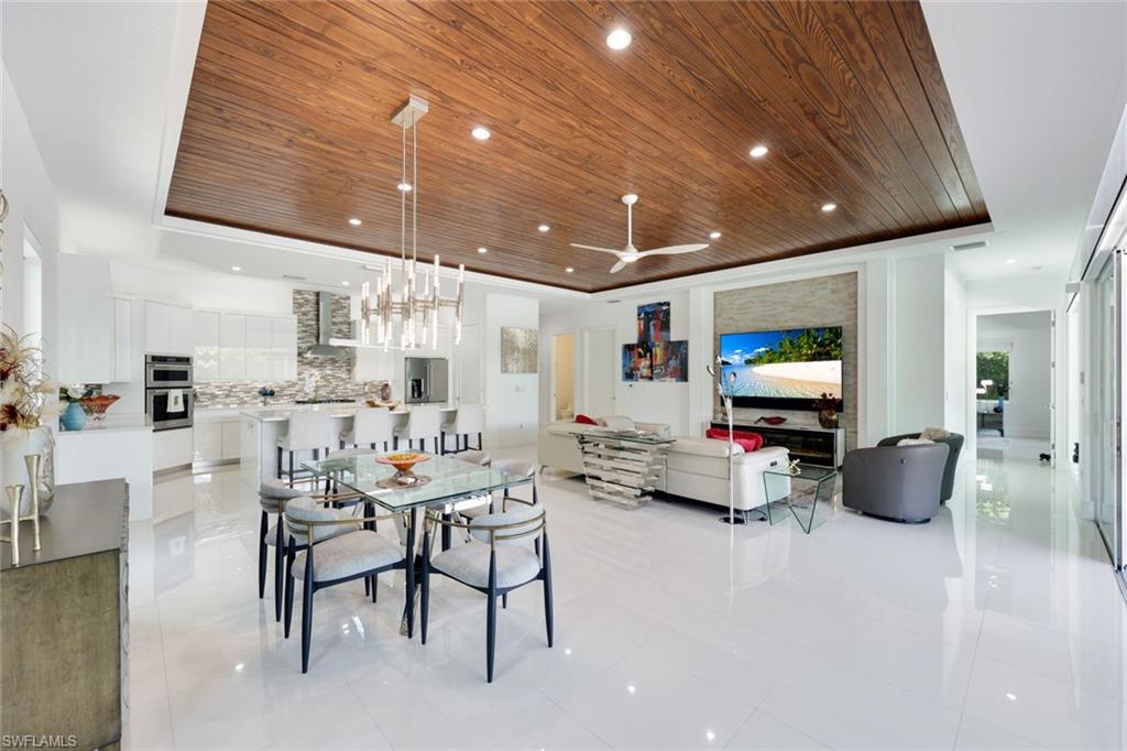 1167 22nd Avenue North Naples, FL 34103 - Photo 9 of 35