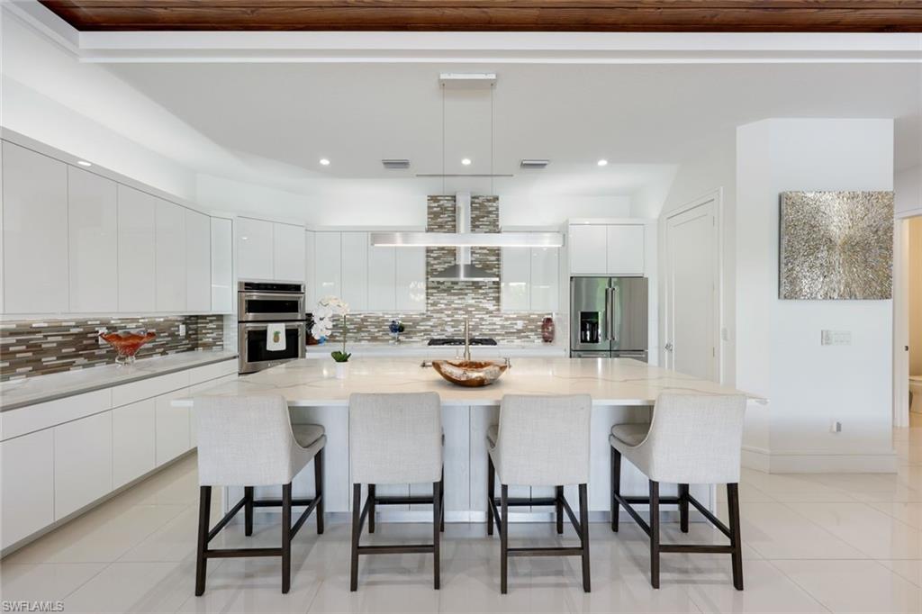 1167 22nd Avenue North Naples, FL 34103 - Photo 10 of 35