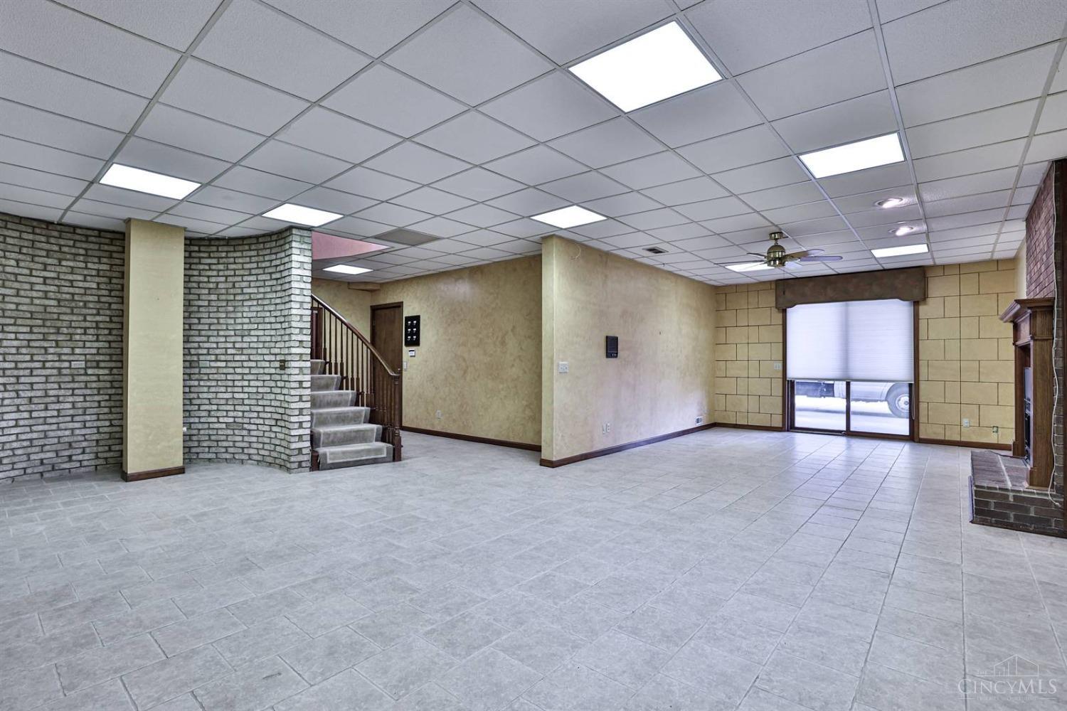4570 Hanley Road Cincinnati, OH 45247 - Photo 38 of 71 Gallery Image 38