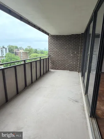 $1,850 | 250 South Reynolds Street, Unit 805, Alexandria, VA 22304