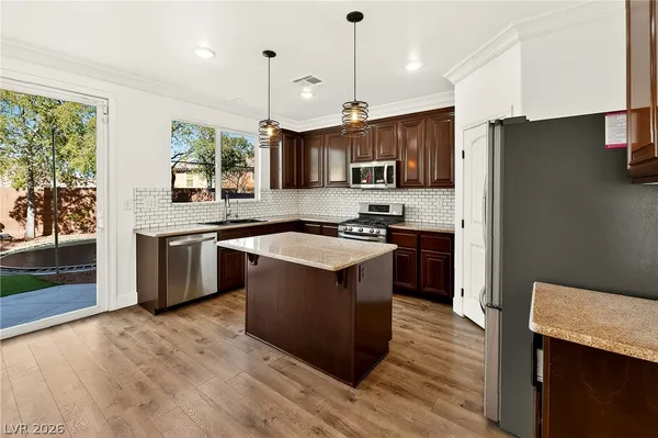 $547,777 | 7304 Apache Mission Court, Las Vegas, NV 89179