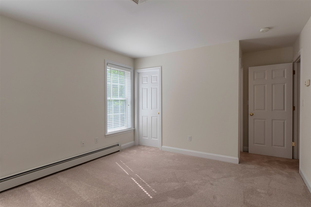 10 A Glen Road, Unit A Salem, NH 03079 - Photo 16 of 34