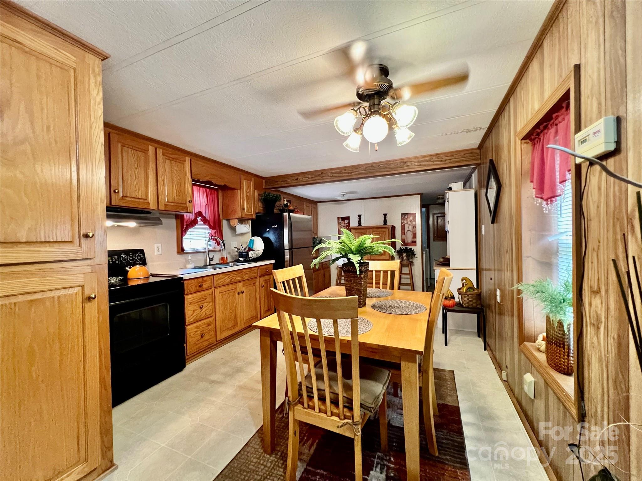 572 Mosteller Drive Lancaster, SC 29720 - Photo 5 of 31