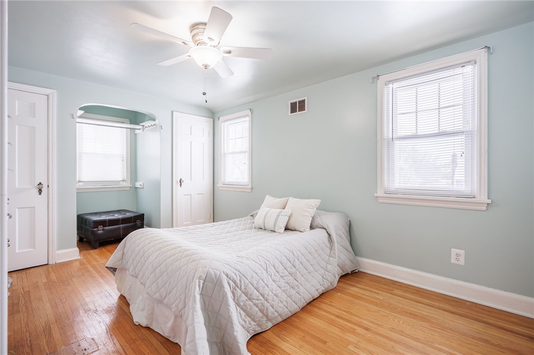 483 Oakwood Road Greece, NY 14616 - Photo 29 of 36