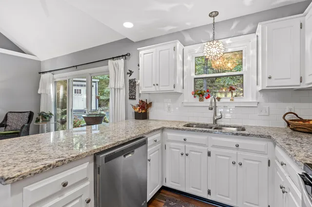 $365,000 | 327 Cyndica Drive, Chattanooga, TN 37421