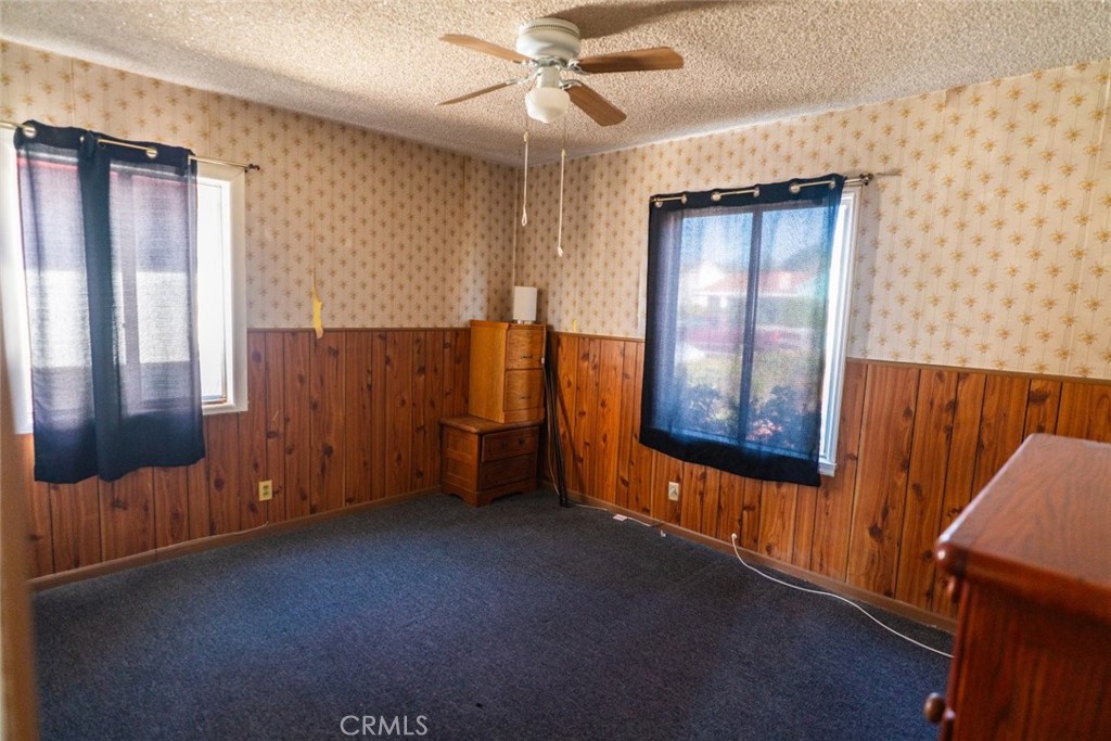 814 West Maple Street Compton, CA 90220 - Photo 12 of 13 an empty room with windows